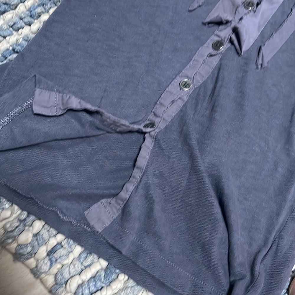 💜J. Crew 💜Cotton Blouse XXS Gray Ruffle Button Detail Soft like T-Shirt! B… - Picture 10 of 16